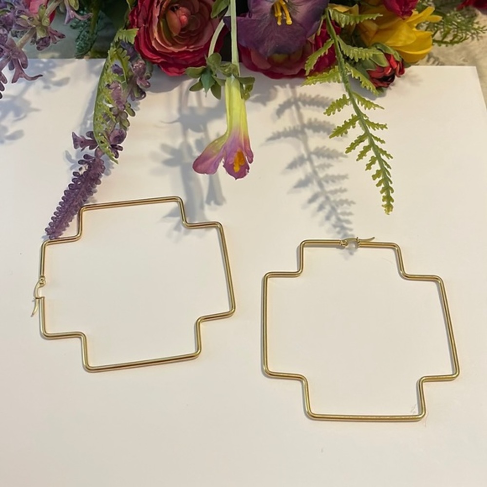 Stainless steel Large gold crossβ hoop earrings